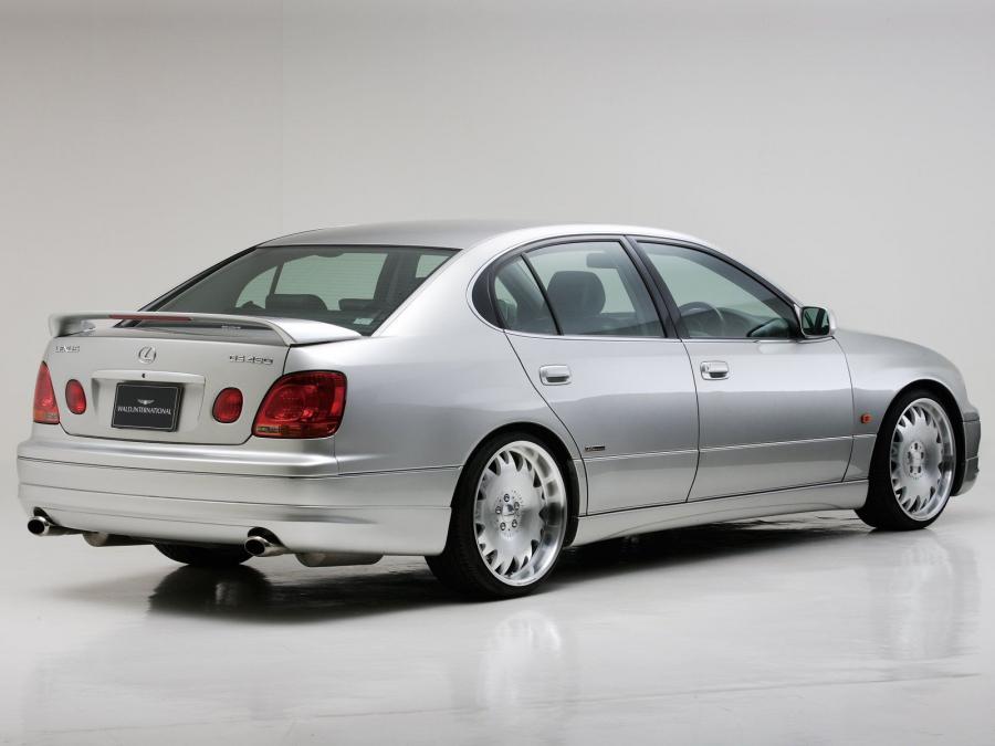  Lexus GS430 by Wald 2000 года  (фото 3 из 11)